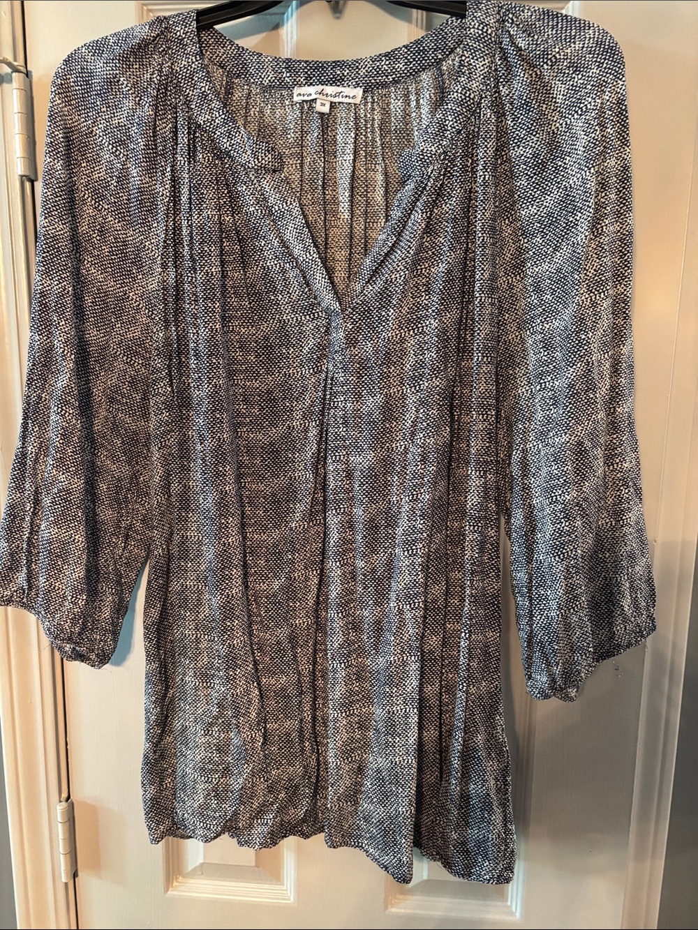 Ava Christine Black & Tan V-Neck Blouse
